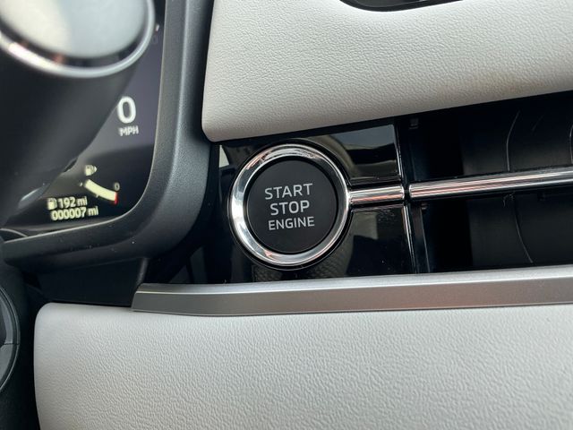 2026 Mitsubishi Outlander SE - Photo 17