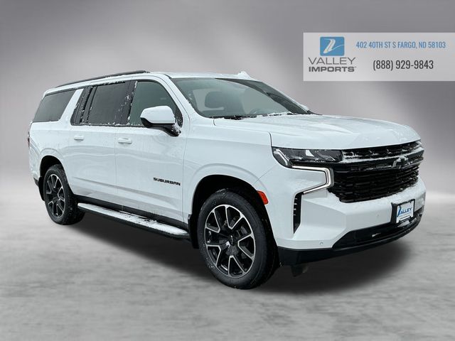 2023 Chevrolet Suburban RST's photo