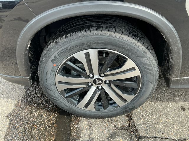 2026 Mitsubishi Outlander Sport SE - Photo 11