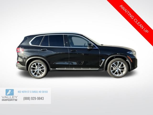 2025 Bmw X5 xDrive40i photo 2