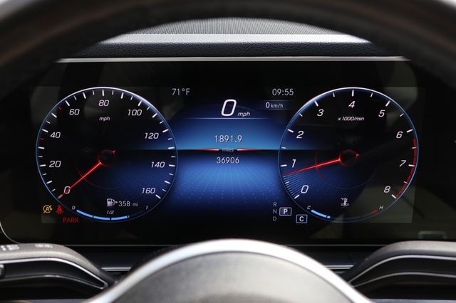 Used 2021 Mercedes-Benz GLE GLE350 with VIN 4JGFB4JB4MA493382 for sale in Fargo, ND