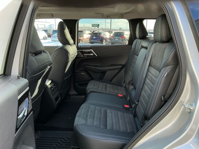 2026 Mitsubishi Outlander SE - Photo 21