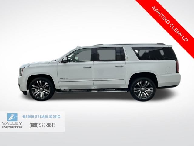 2017 Gmc Yukon XL Denali photo 3