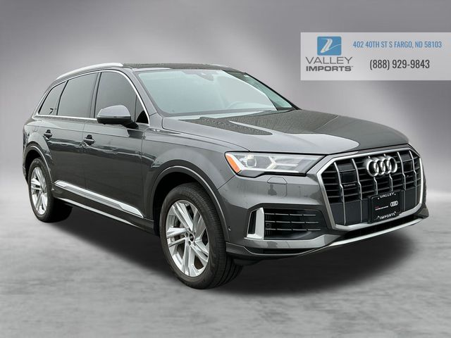 2023 Audi Q7 55 Premium Plus quattro Tiptronic's photo
