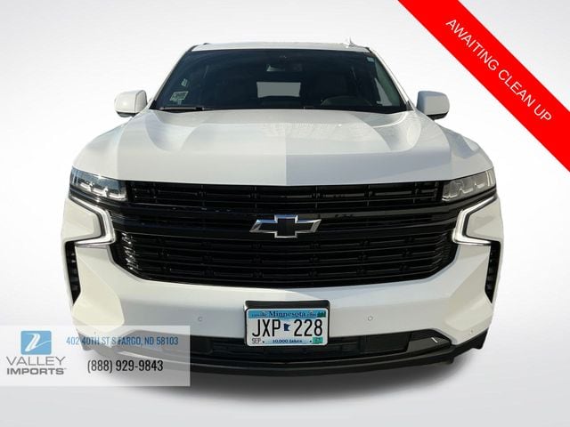 2023 Chevrolet Suburban RST photo 4