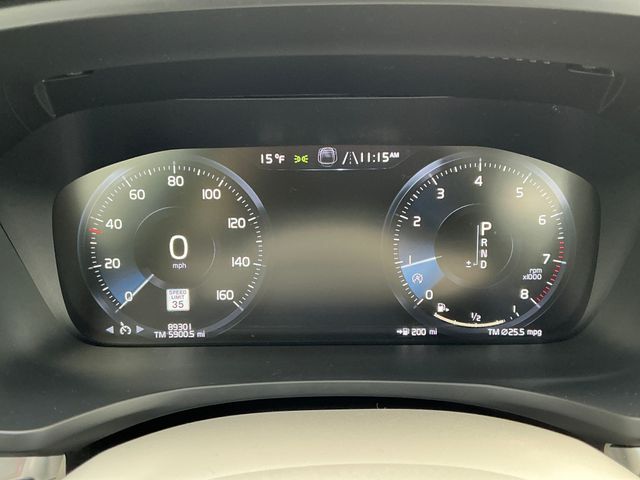 2020 Volvo S60 T6 Momentum photo 3