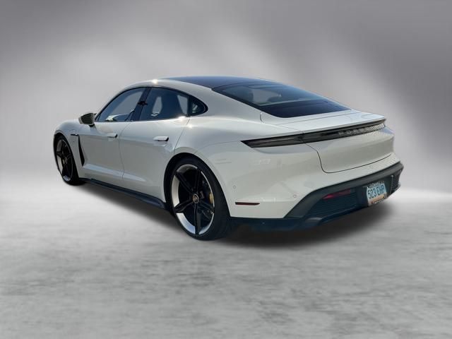 2020 Porsche Taycan Turbo S photo 3