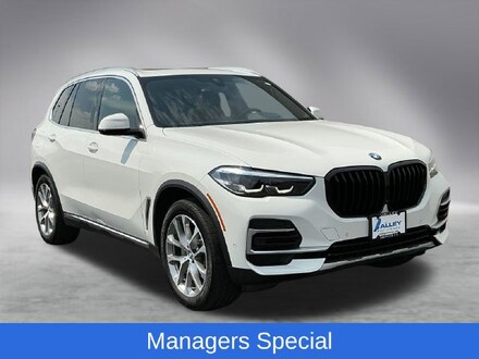 Featured Used 2022 BMW X5 xDrive40i SUV for Sale in Fargo, ND