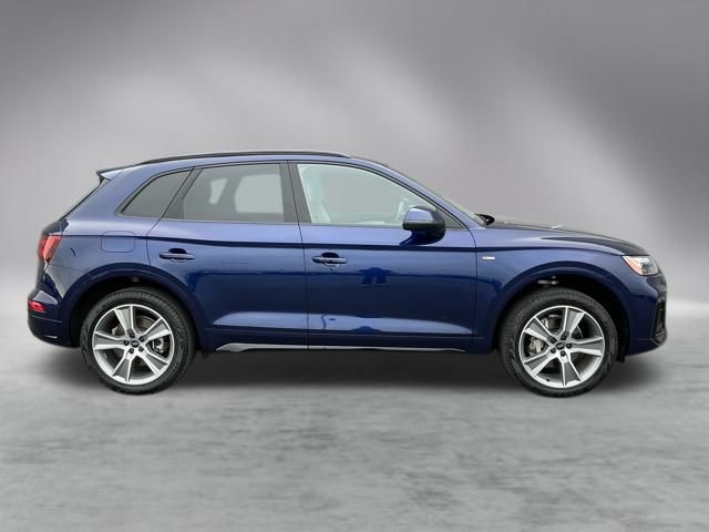 2025 Audi Q5 45 S line Premium photo 3