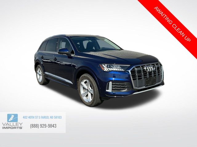 2023 Audi Q7 45 Premium Plus quattro Tiptronic's photo