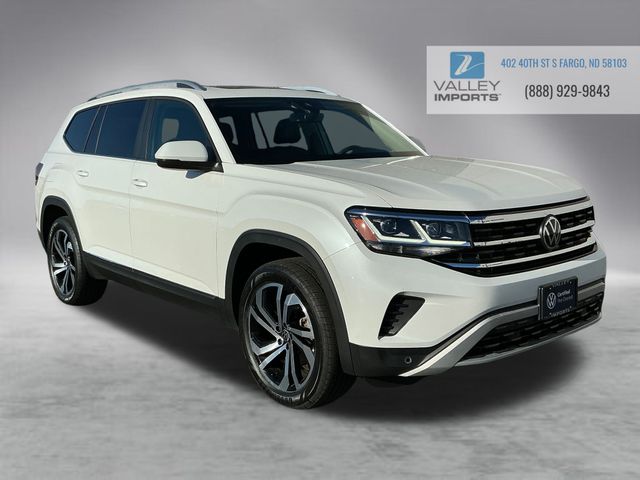 2023 Volkswagen Atlas SEL's photo
