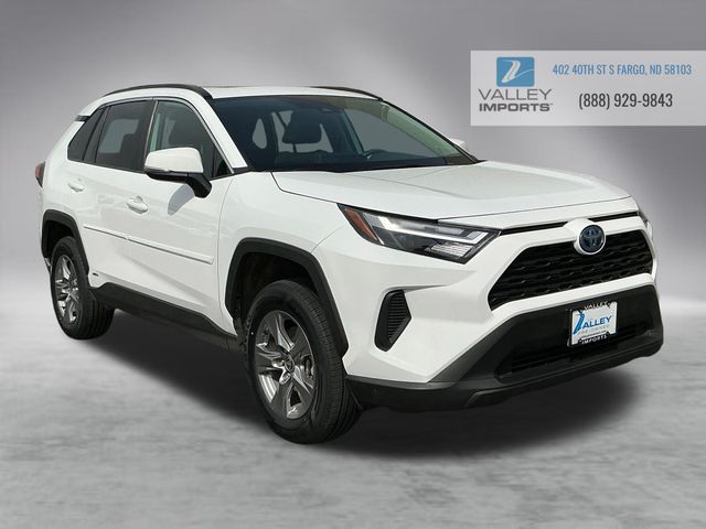 2024 Toyota RAV4 Hybrid XLE AWD's photo