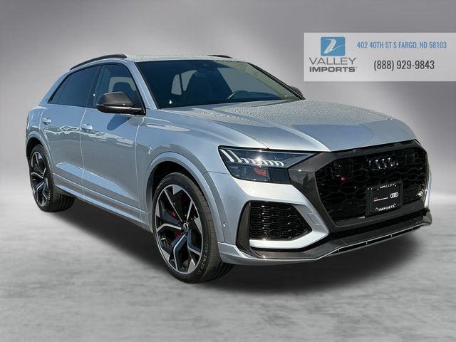 2021 Audi RS Q8 -'s photo