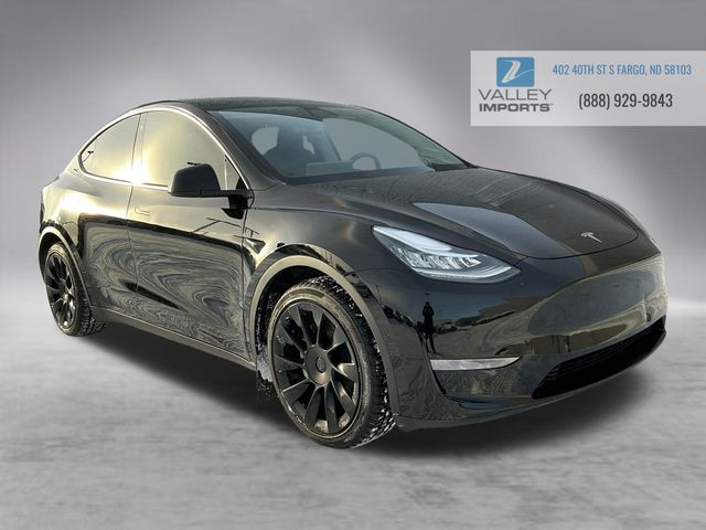 2021 Tesla Model Y Long Range's photo