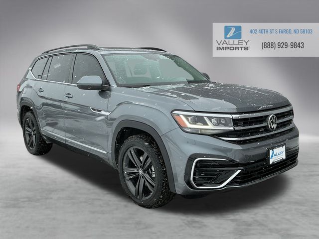 2021 Volkswagen Atlas SE w/Tech R-Line's photo