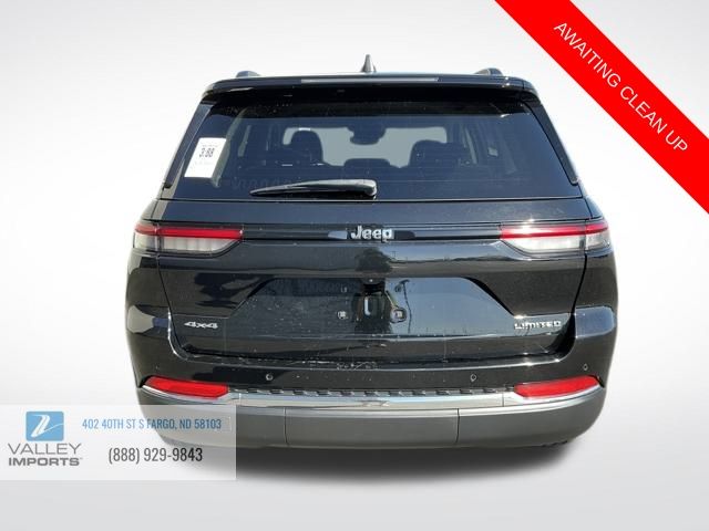 2022 Jeep Grand Cherokee Limited photo 3