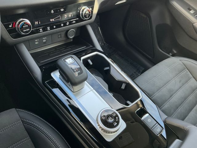 2026 Mitsubishi Outlander SE - Photo 17
