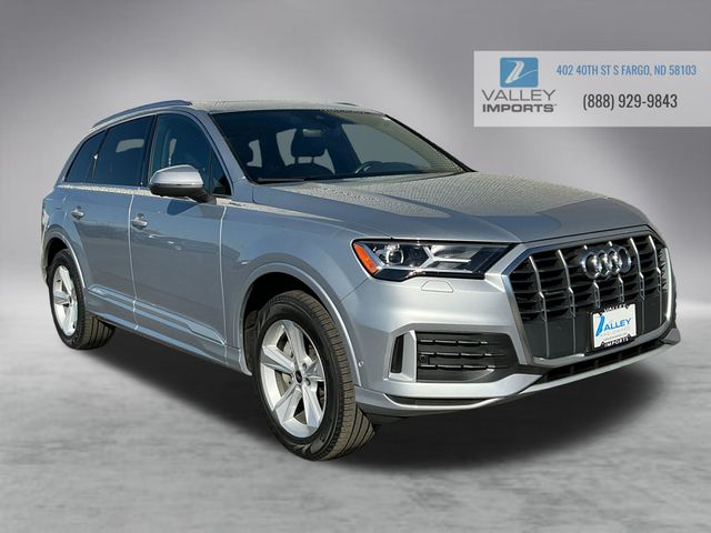 2022 Audi Q7 45 Premium quattro Tiptronic's photo
