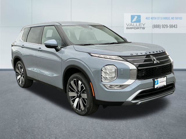 2026 Mitsubishi Outlander SE S-AWC's photo