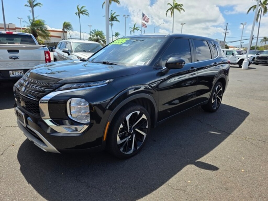 Used 2023 Mitsubishi Outlander SE SUV