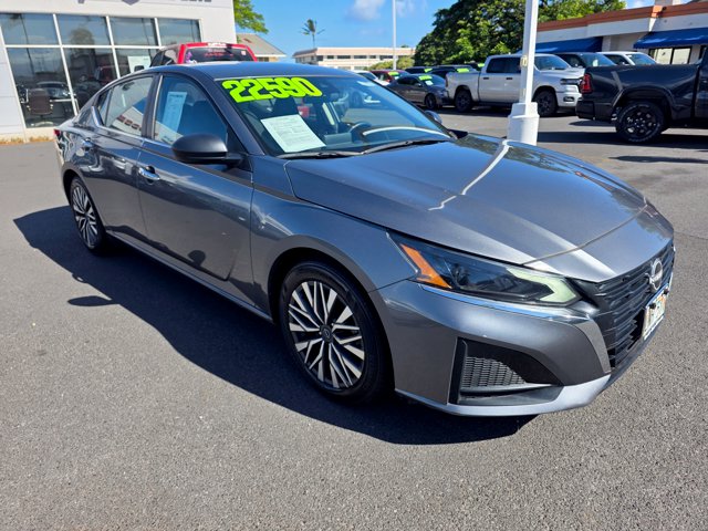 2024 Nissan Altima 2.5 SV Sedan