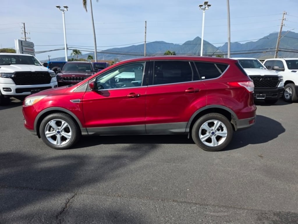 Used 2016 Ford Escape SE SUV