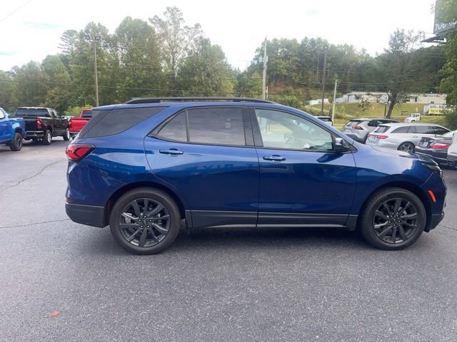 2022 Chevrolet Equinox RS photo 2