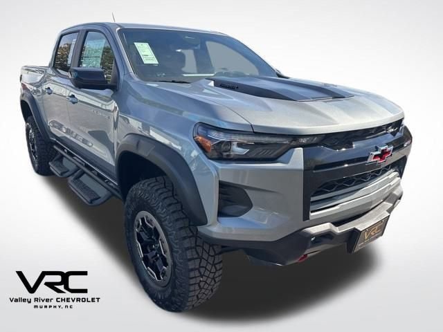 2026 Chevrolet Colorado ZR2's photo