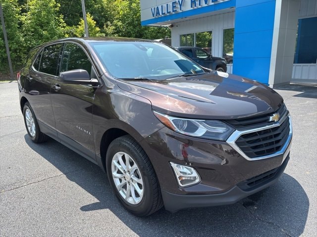 Used 2020 Chevrolet Equinox LT with VIN 2GNAXUEV0L6261465 for sale in Murphy, NC