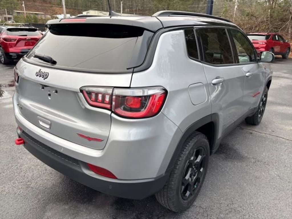 Used 2023 Jeep Compass Trailhawk