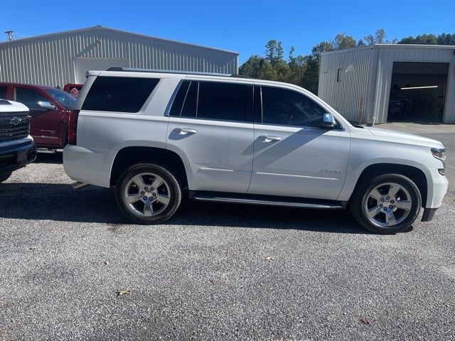 2017 Chevrolet Tahoe Premier photo 2