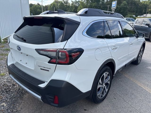 2022 Subaru Outback Touring photo 3