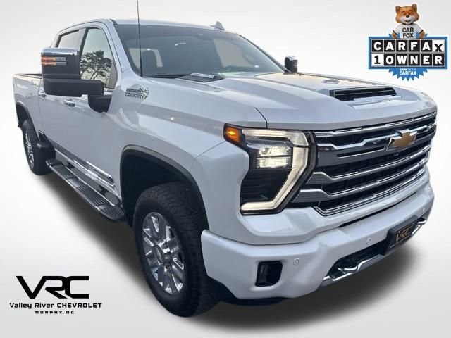 2025 Chevrolet Silverado 2500HD High Country's photo