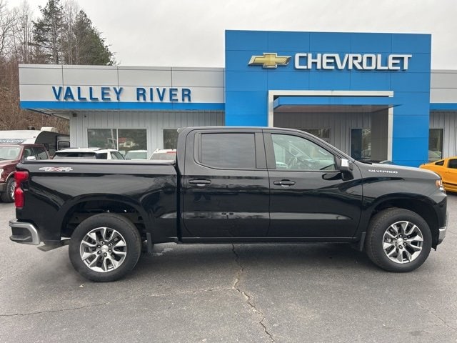 Used 2021 Chevrolet Silverado 1500 LT with VIN 1GCPYJEK4MZ404122 for sale in Murphy, NC