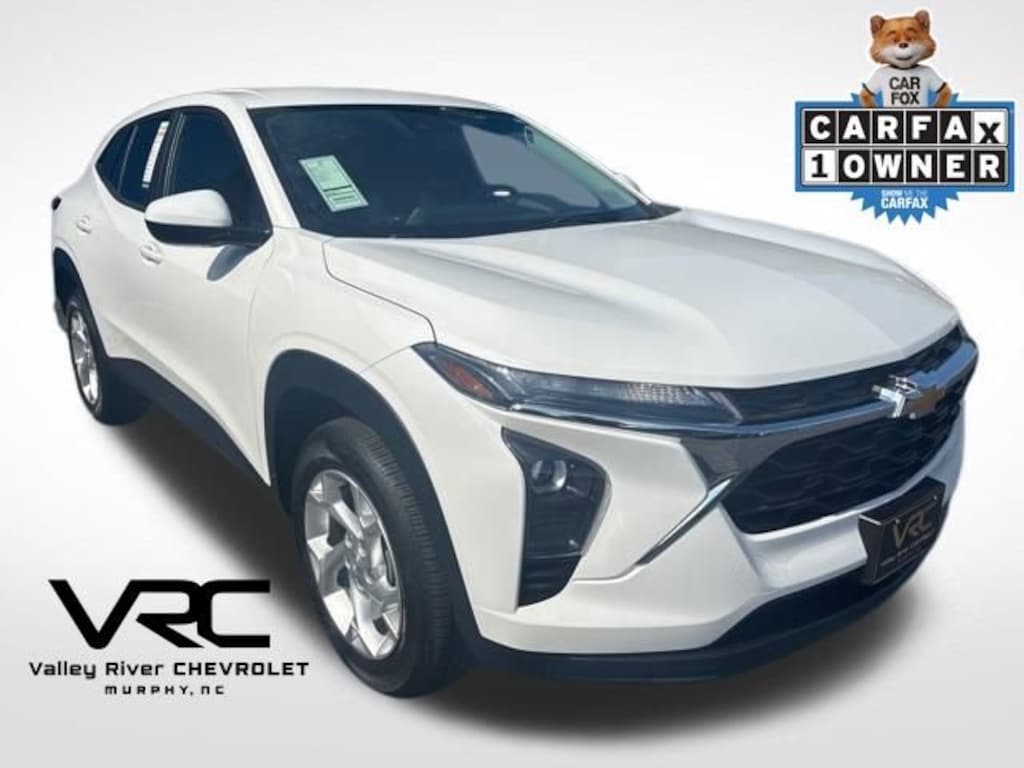 Used 2024 Chevrolet Trax LS SUV