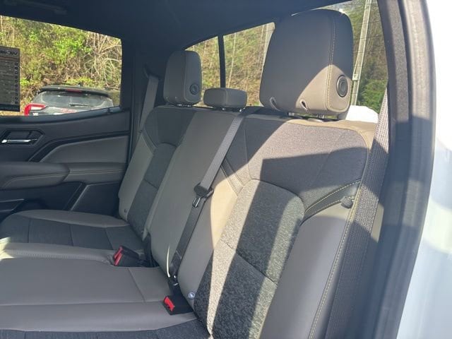 2024 Chevrolet Colorado ZR2 - Photo 25