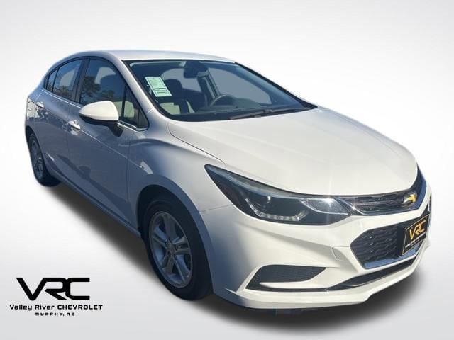 2018 Chevrolet Cruze LT's photo