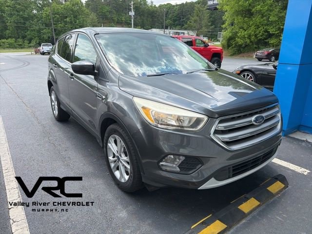 2017 Ford Escape SE's photo