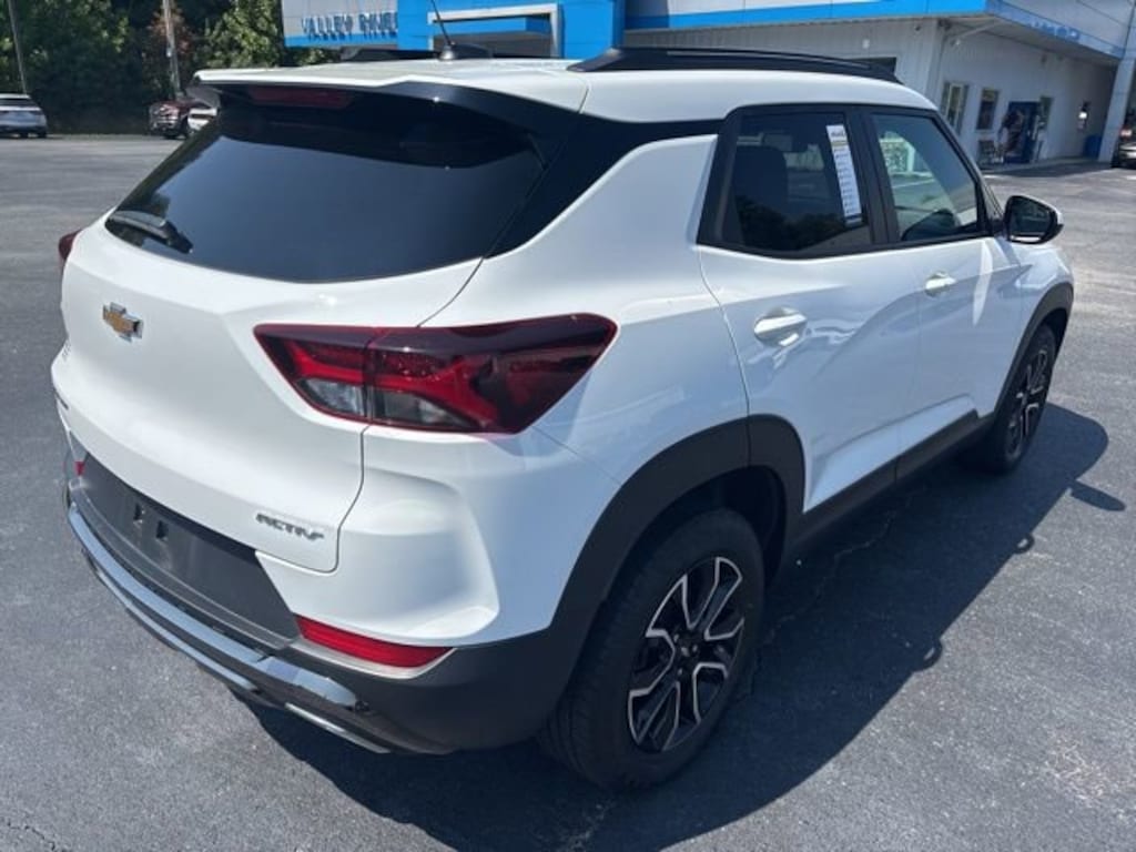 Used 2023 Chevrolet Trailblazer Activ SUV