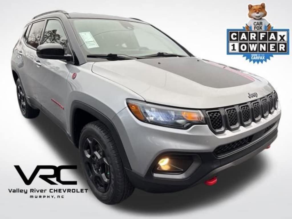 Used 2023 Jeep Compass Trailhawk