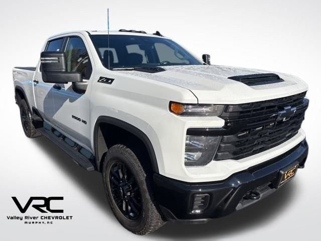 2026 Chevrolet Silverado 2500HD Custom's photo