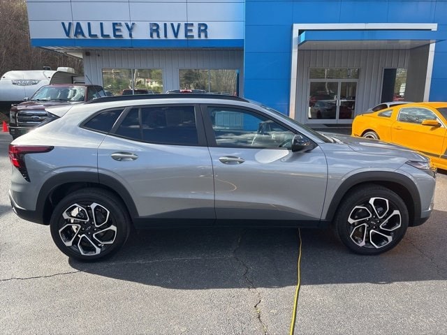 Used 2024 Chevrolet Trax RS with VIN KL77LJE22RC100390 for sale in Murphy, NC