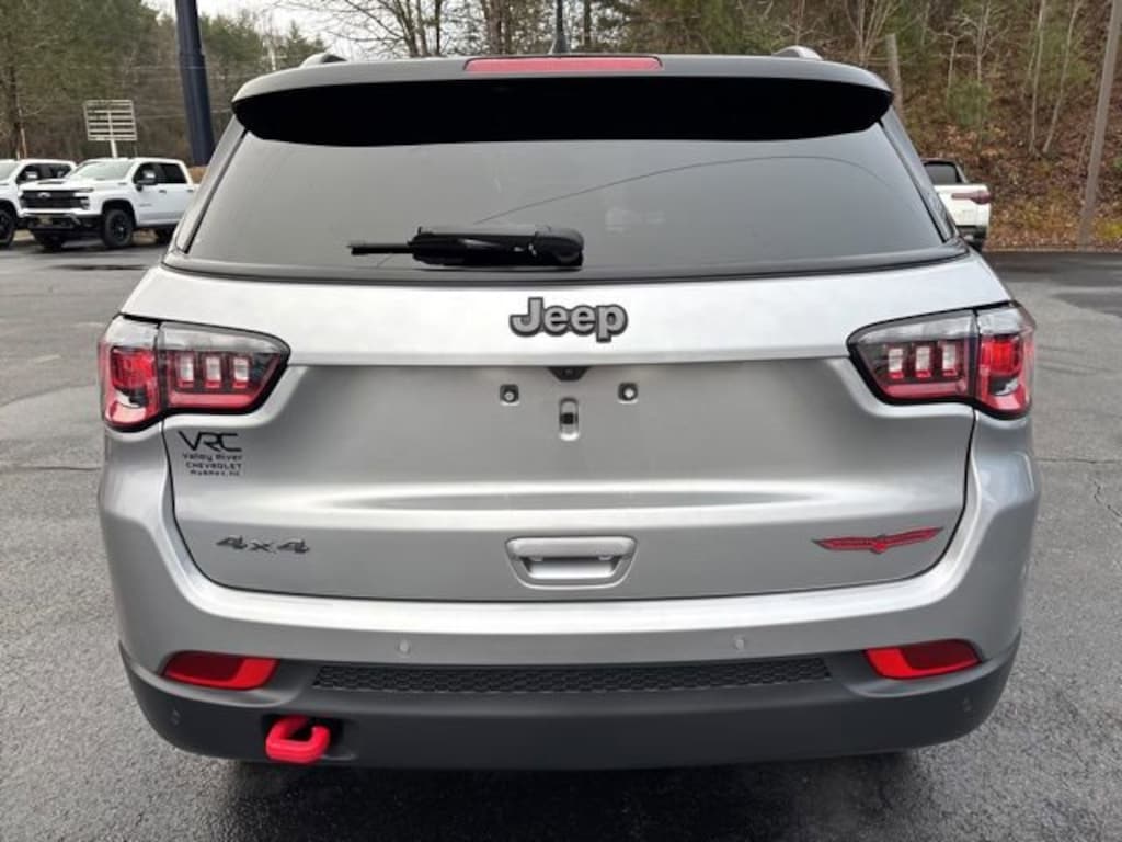 Used 2023 Jeep Compass Trailhawk