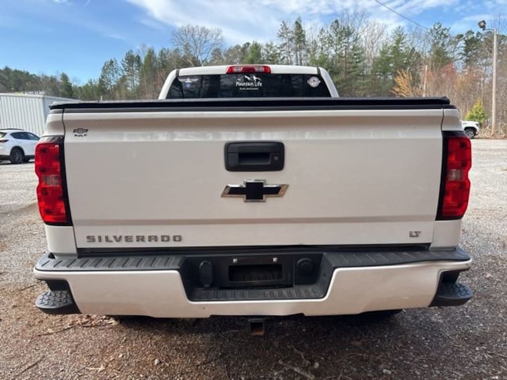 Used 2017 Chevrolet Silverado 1500 LT Truck