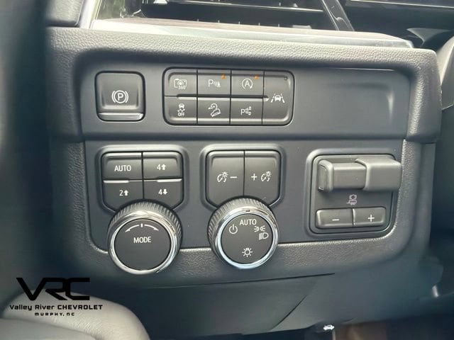 2026 Chevrolet Tahoe LS - Photo 25