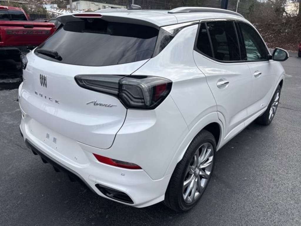 Used 2024 Buick Encore GX Avenir SUV