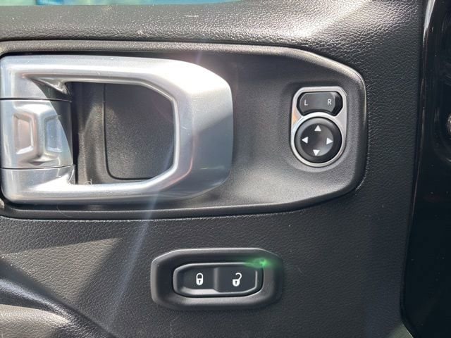 2021 Jeep Gladiator WILLYS - Photo 30