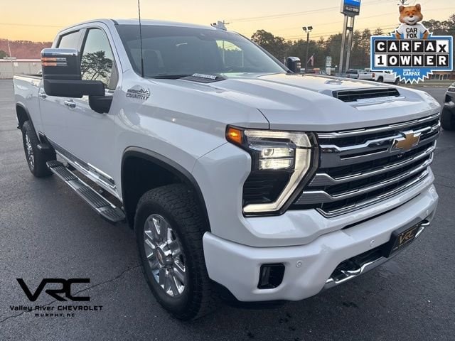 2025 Chevrolet Silverado 2500HD High Country's photo