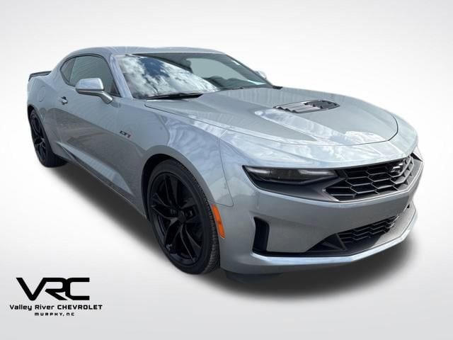 2023 Chevrolet Camaro LT1's photo