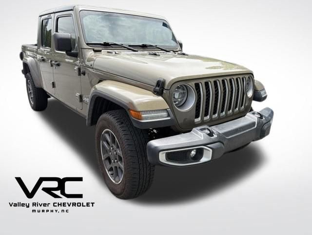 2020 Jeep Gladiator Overland's photo